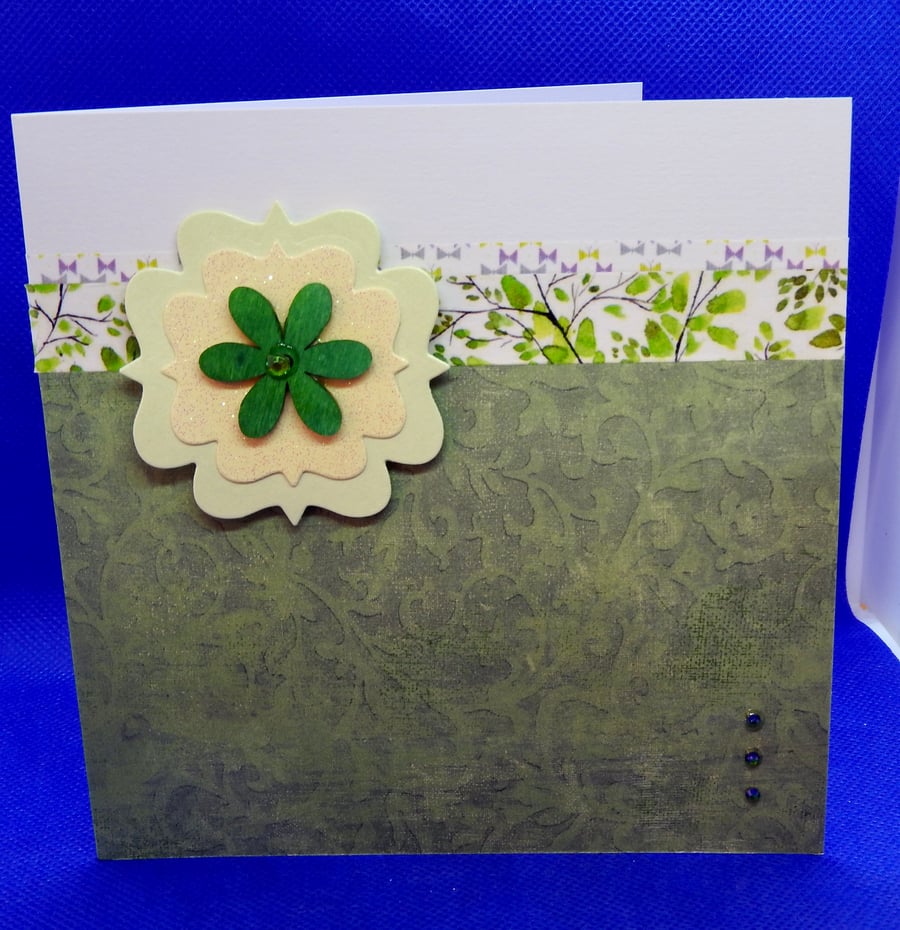 Green floral blank card 