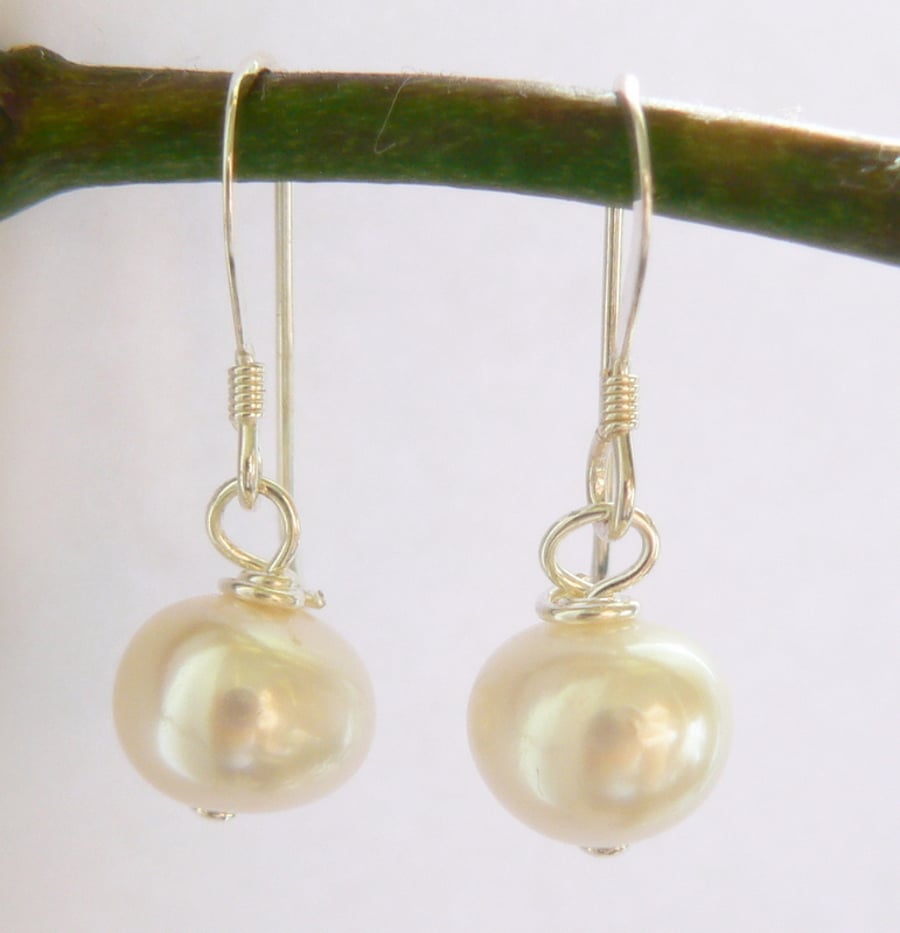 Ivory Freshwater Pearl Drop Earrings 
