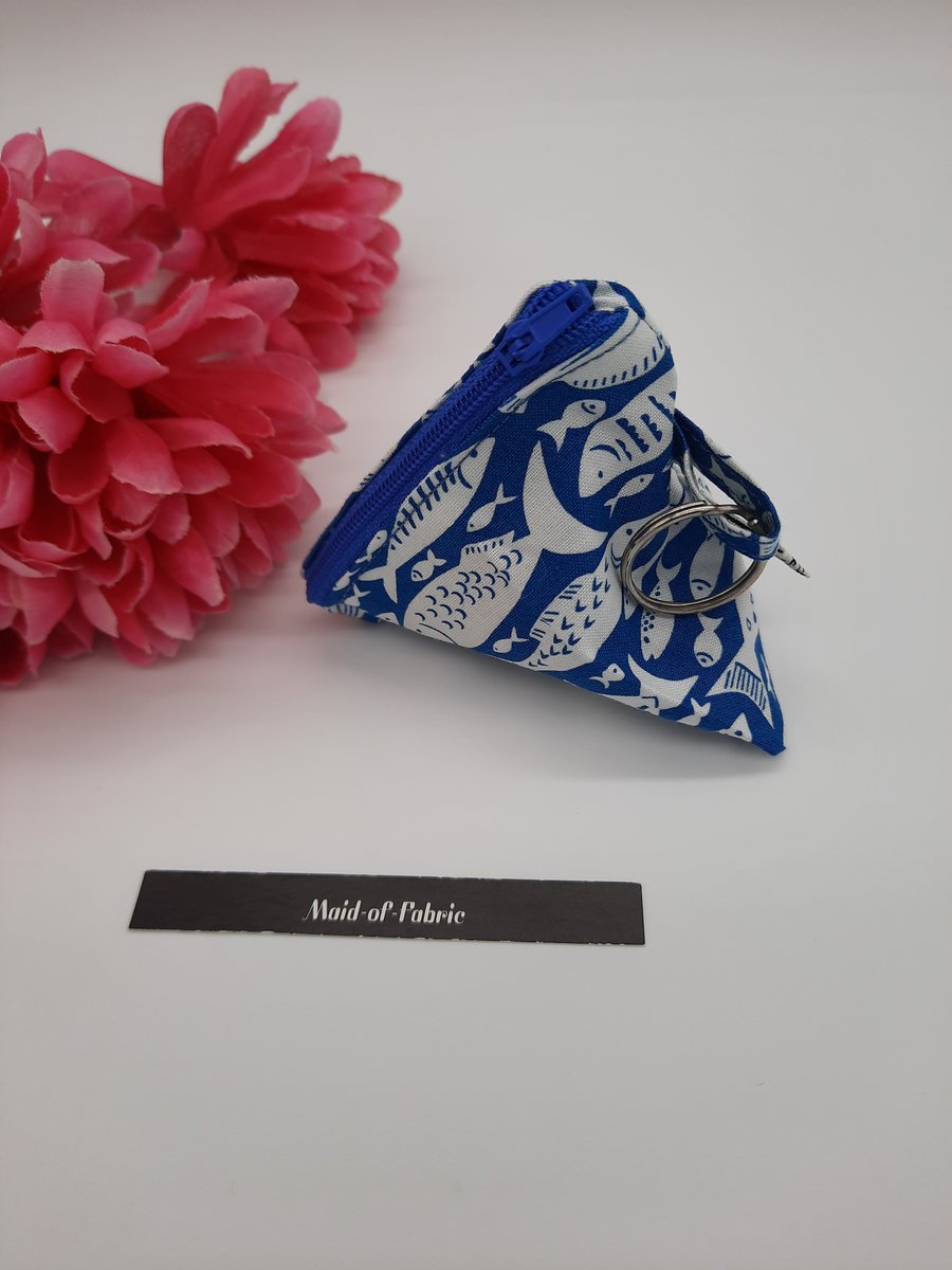 Pyramid keyring coin purse in blue fish fabric.  Free uk delivery.  
