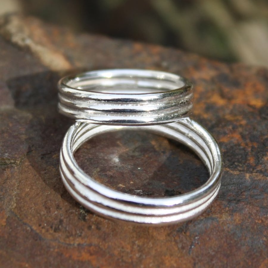 Sterling Silver ring Ribbed Band Unisex