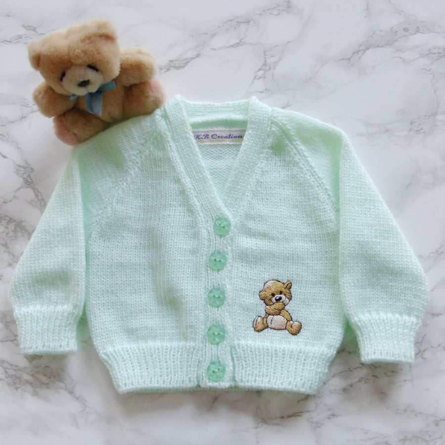 Embroidered baby cardigan with teddy motif. 0-3 months