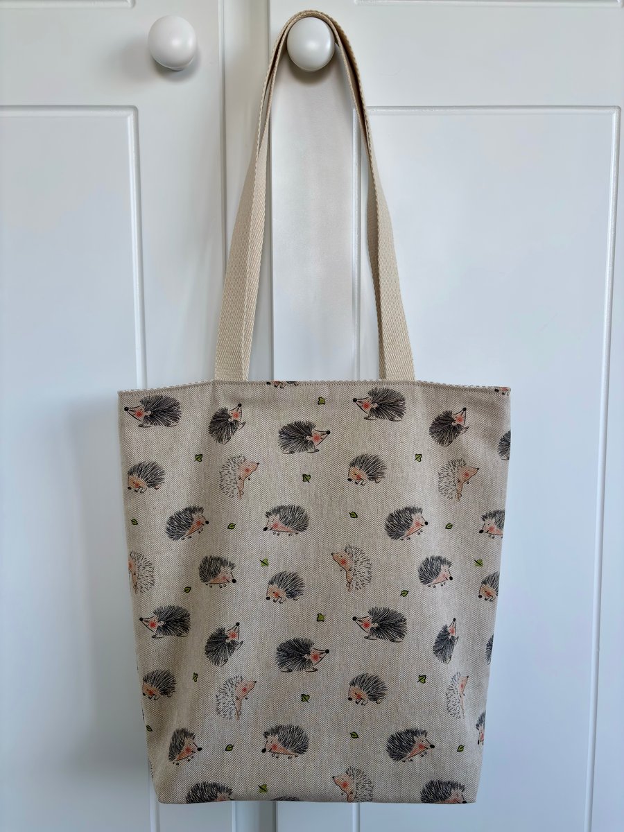 Reversible tote bag, shopping bag, shoulder bag with happy hedgehog print
