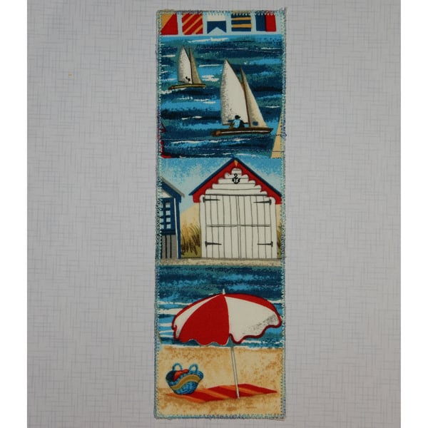 Bookmark parasol, beach hut and yacht