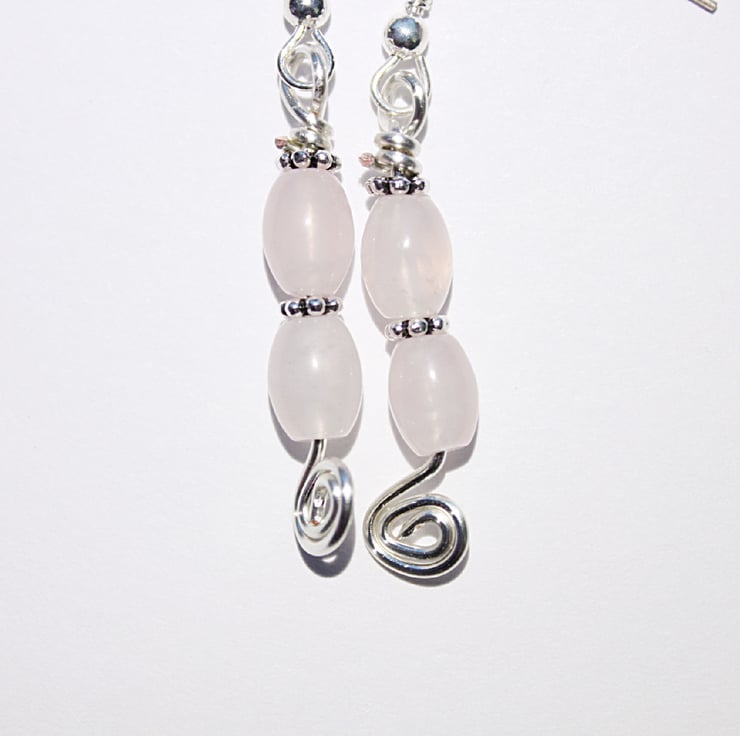 •ROSE QUARTZ - OVAL• silver dangle earrings