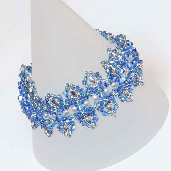 Pointy Crystal Bracelet in Blue and Silver