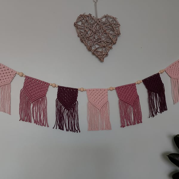 Macrame bunting