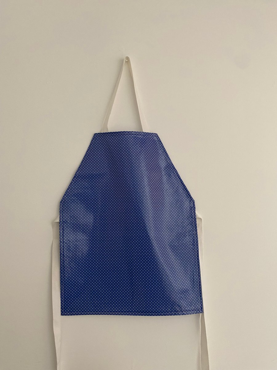 Children's Blue Spotty Apron (033)