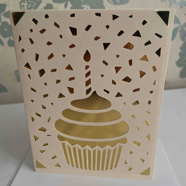 Birthday cupcake card 