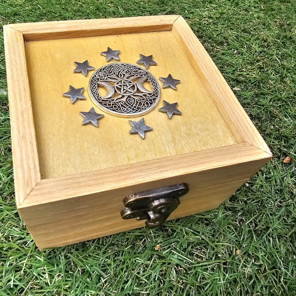 Silver decorative tree of life, stars wooden trinket, jewellery, keepsafe box