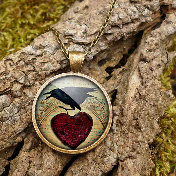 Raven and Red Heart No.1 Large Necklace (RR06)