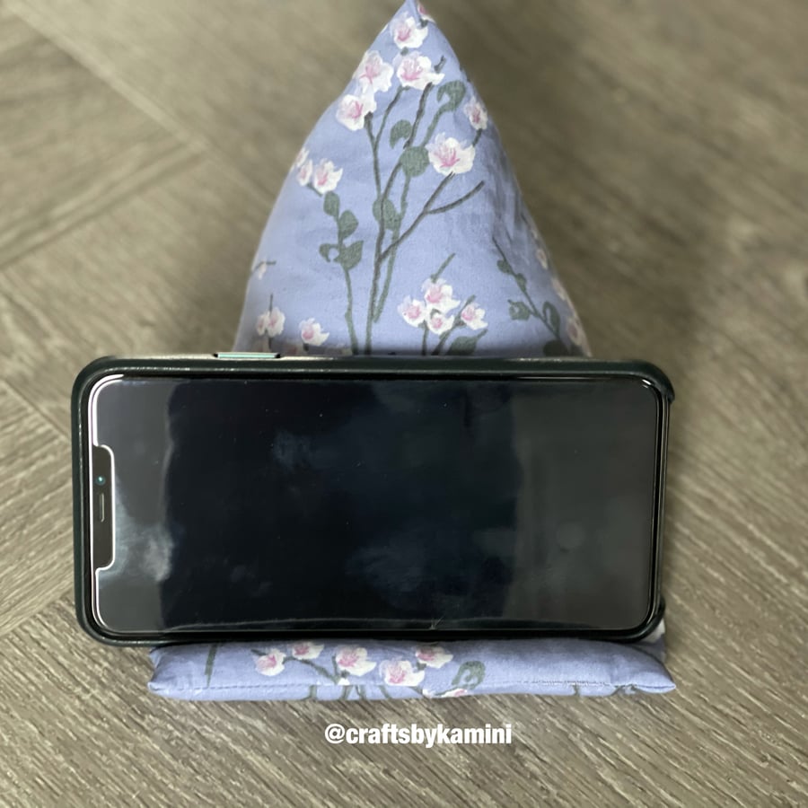 Mobile phone holder stand