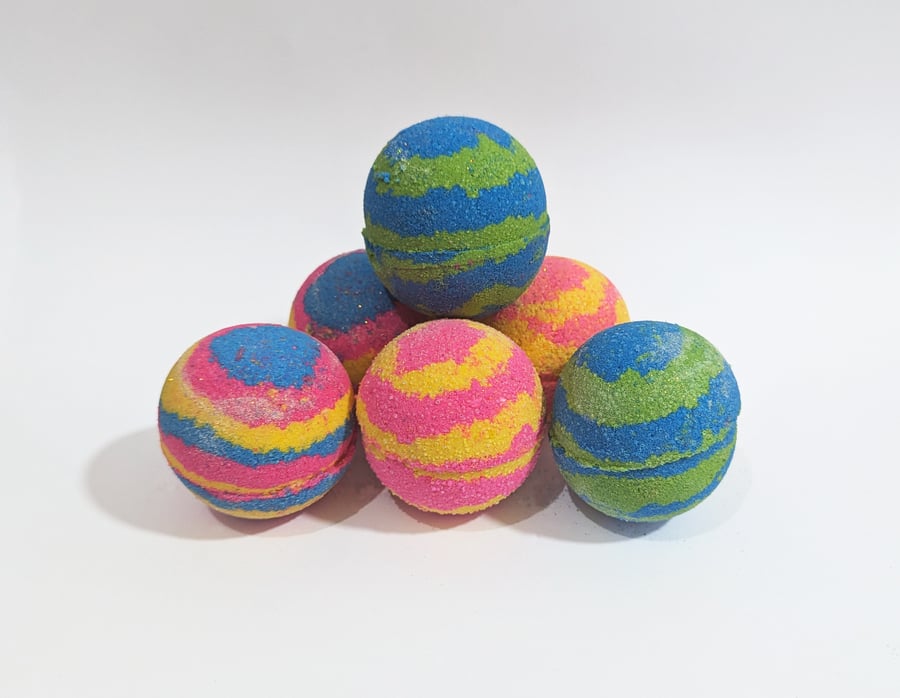 Vibrant Vibes - Large Glittery Colourful Foaming Bath Bombs