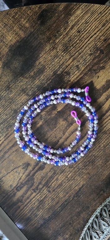 Handmade beaded spectacle chain