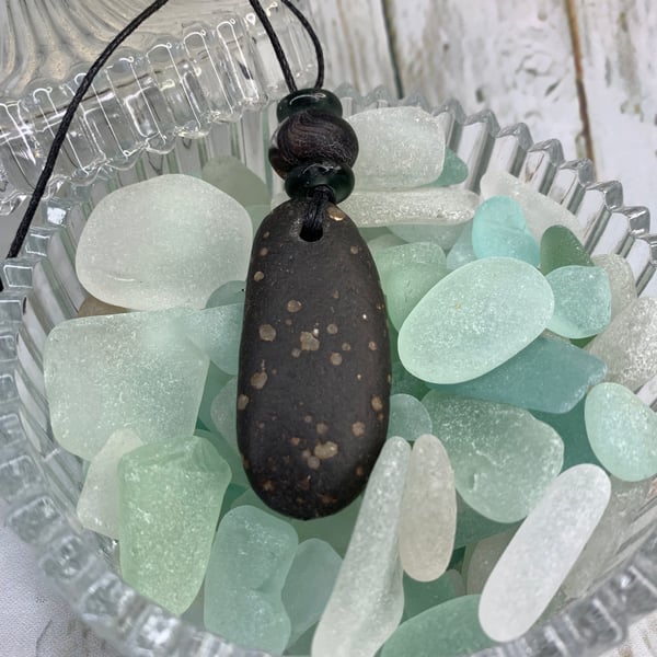 Basalt pebble pendant 