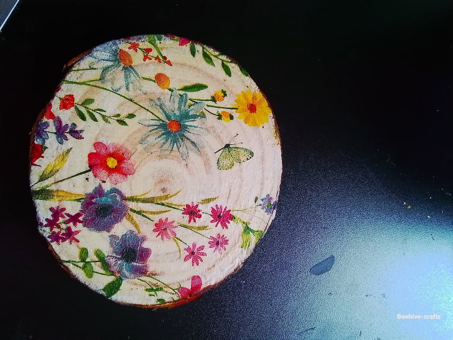 Woodslice decoupage coaster 