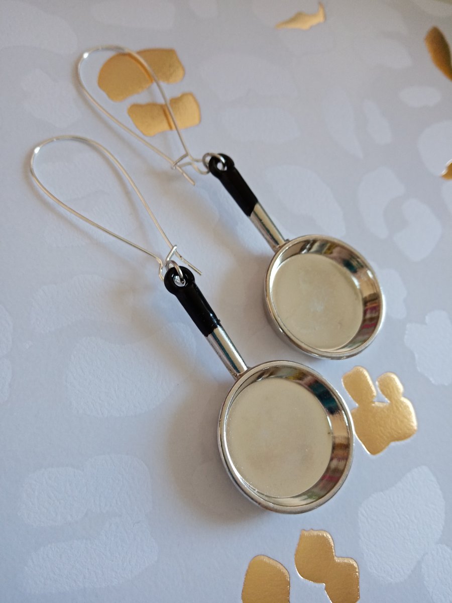 PanYouHandleThis (Small Frying Pan Option) Quirky Miniature Pan Earrings 