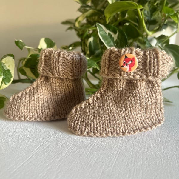 0-3 months hand knitted light brown baby booties