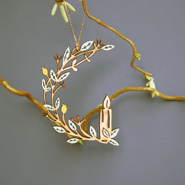 Candle garland decoration