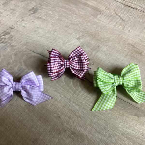 Gingham bows, Pigtail bows,Girls hair accessories .