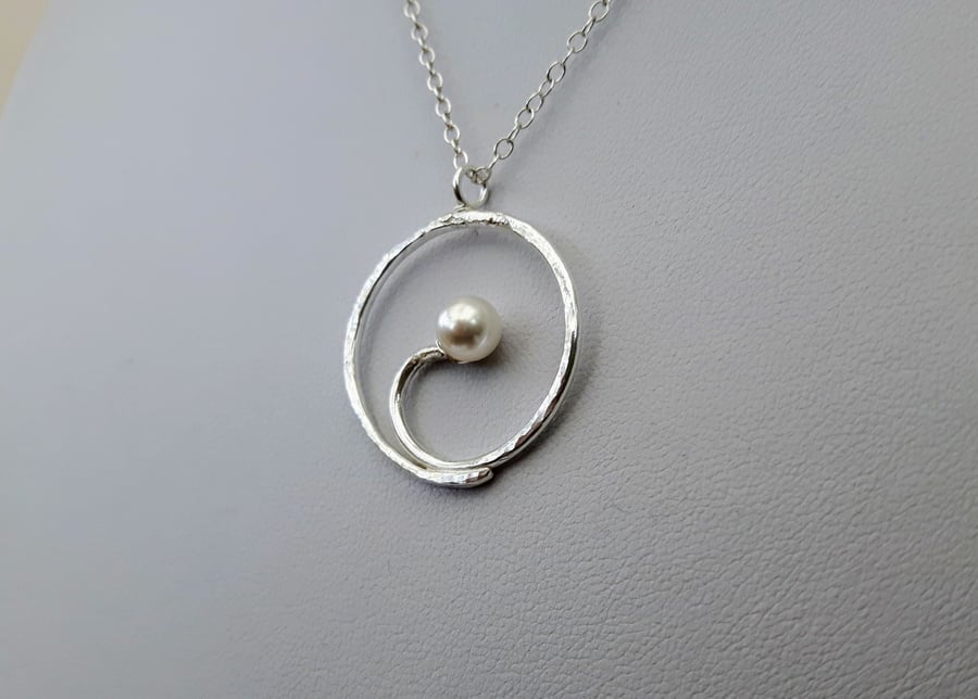Sterling Silver Spiral Pendant with Swarovski® Pearl