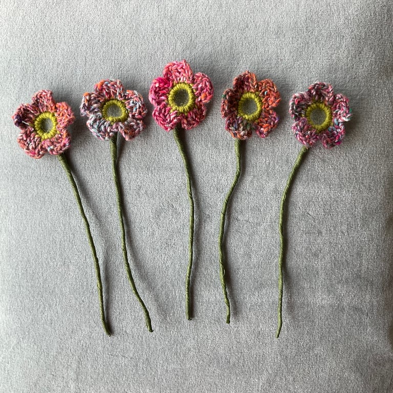 Pretty crocheted flower posy - pink mix