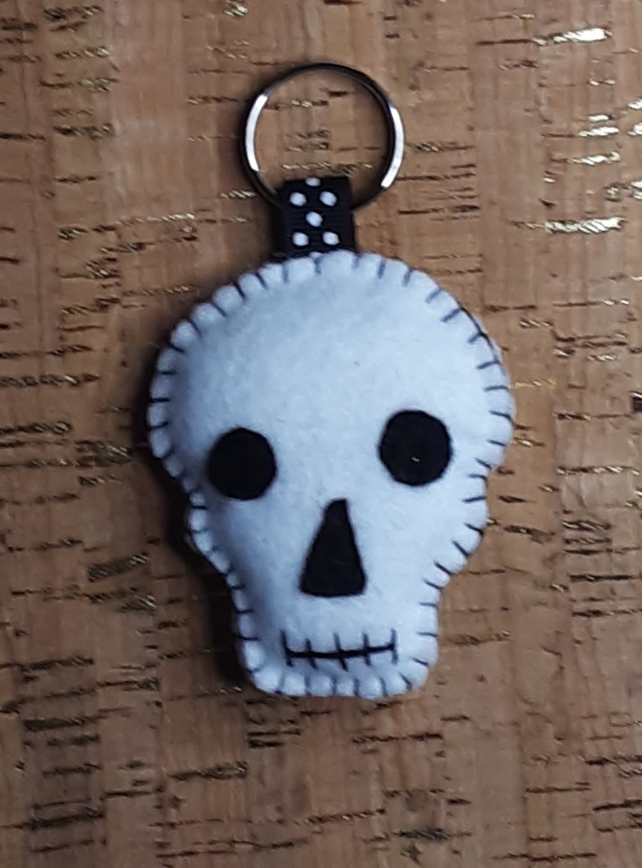 Skull White Felt Keyring-Bag Charm Large