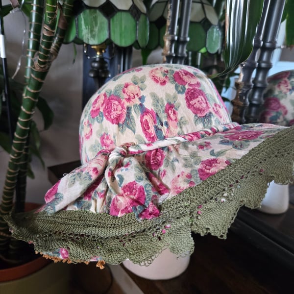 Stylish vintage stye sunhat