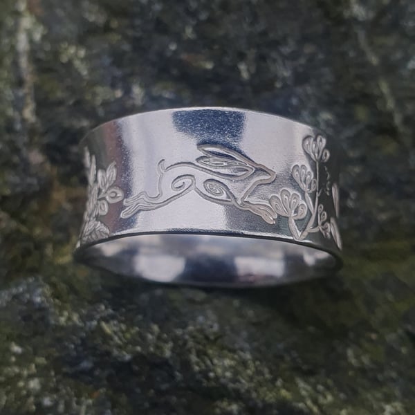 Leaping Hare ring size U and a half
