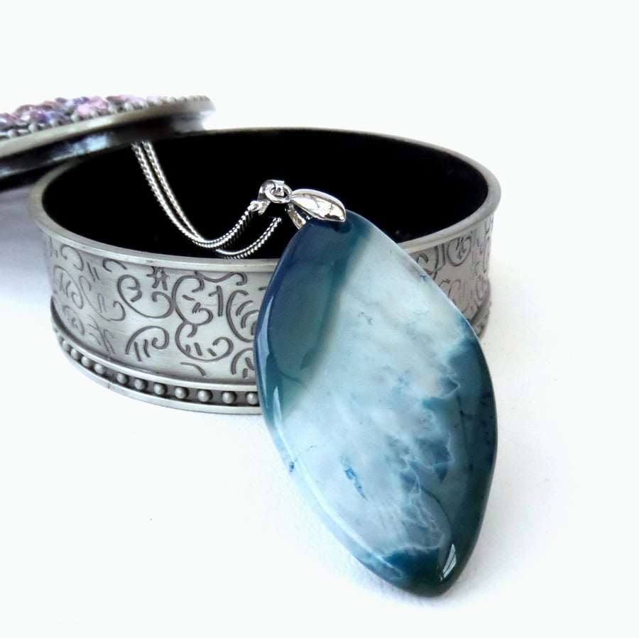 Unique blue and white agate pendant necklace - great christmas present