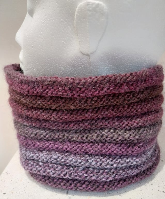 Handknit Wool BlendTextured Circular Cowl in mixed Purples