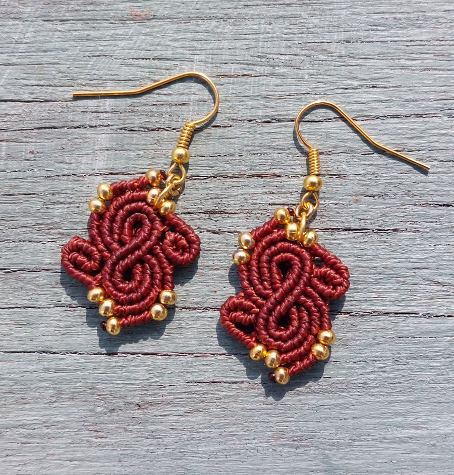 Off-Cut Macrame Earrings 