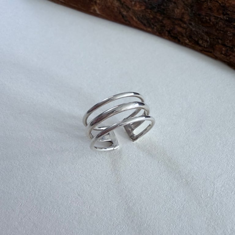 Illusion Triple Silver Ring