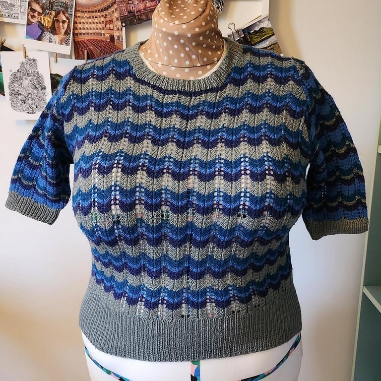 Handknitted 'Your Victory Sweater' 1940s style cropped jumper