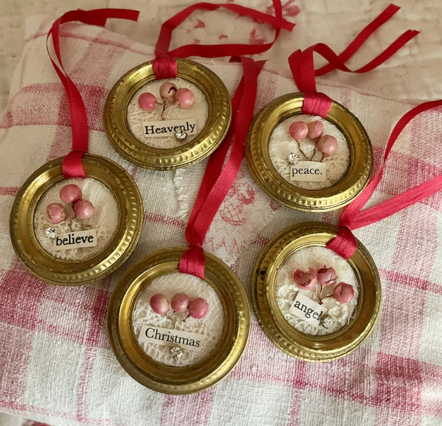 Vintage Christmas Decorations - set of 5