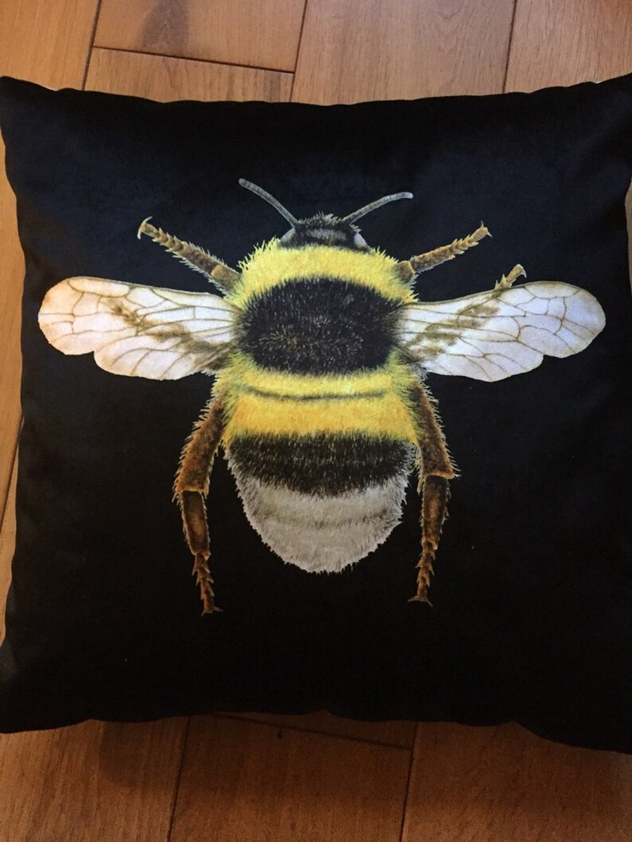 Bee Cushion    Black Bee Cushion