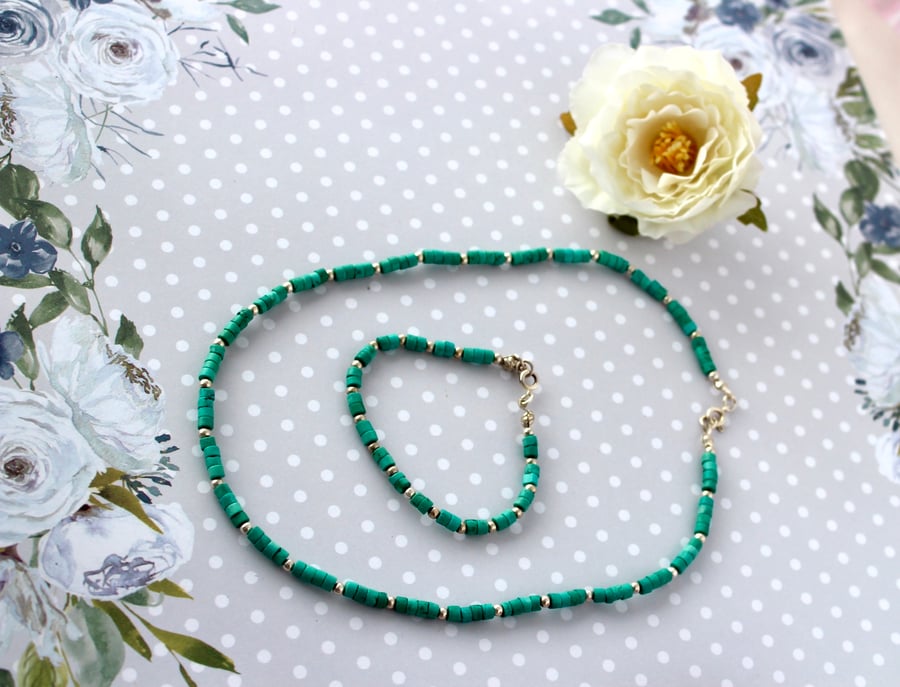 Turquoise necklace and bracelet 