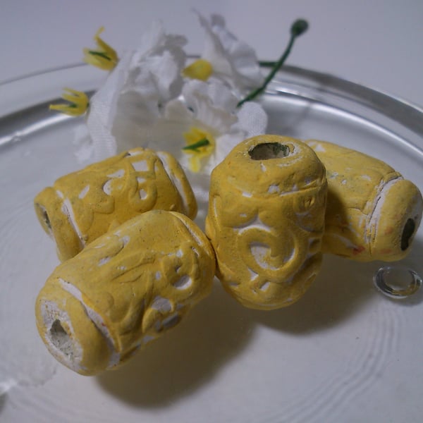 Large Yellow Textured Beads