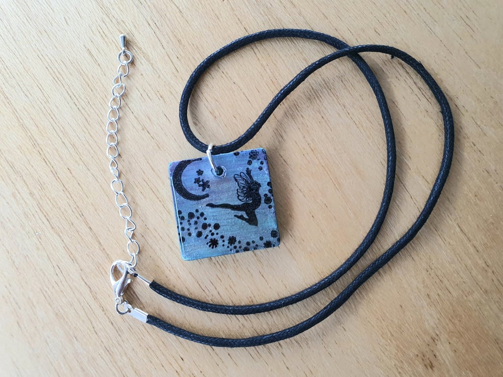 Charming Silhouette Pendant with a  Flying Fairy Image