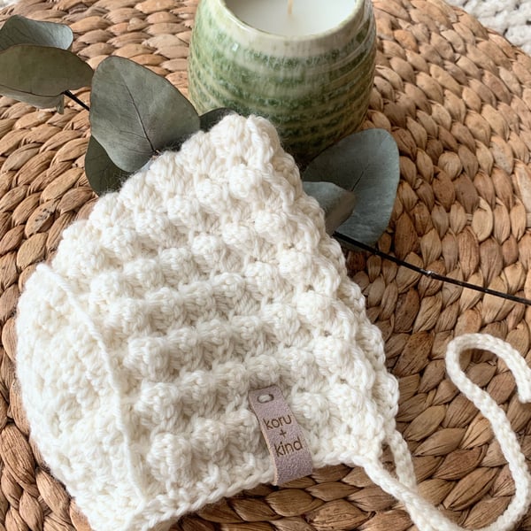 Bridgerton Bonnet Merino Wool Off White