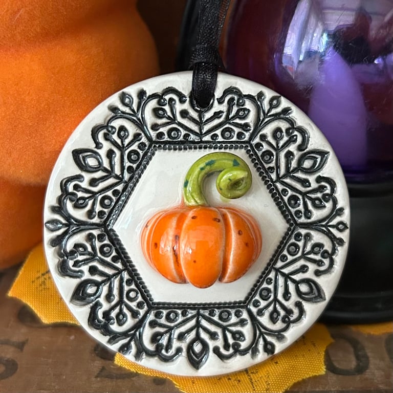 Fancy ceramic pumpkin hanging decoration
