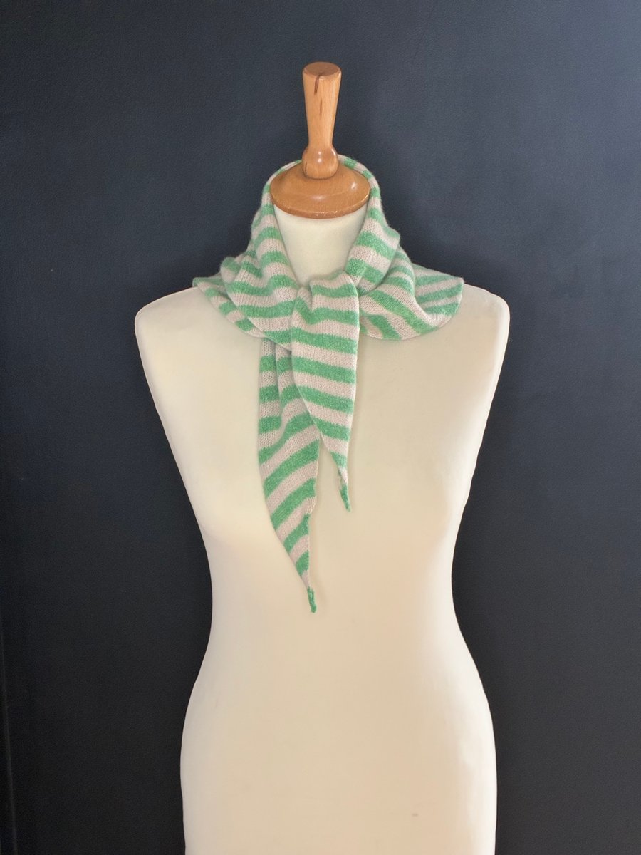 Triangle Scarf - Spring Time & Cream