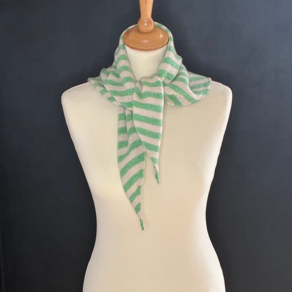 Triangle Scarf - Spring Time & Cream