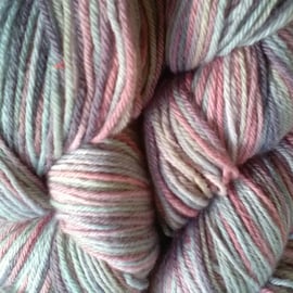 SALE! 100g Hand-dyed 4PLY Sock Wool Baby Baby!
