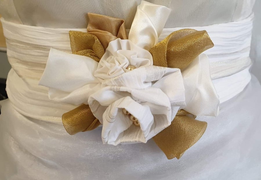 Bridal sash, bridal belt, floral sash, eco bride
