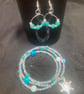 Memory wire bracelet with matching earrings
