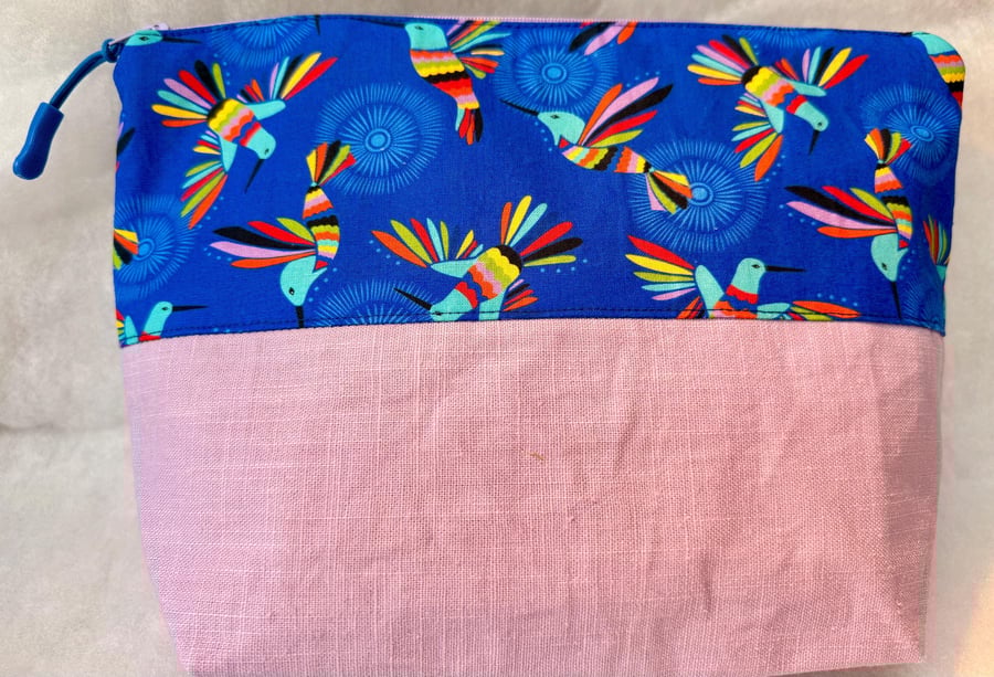 Hummingbirds - Large zipped pouch for toiletries, shaving kit, art, etc...