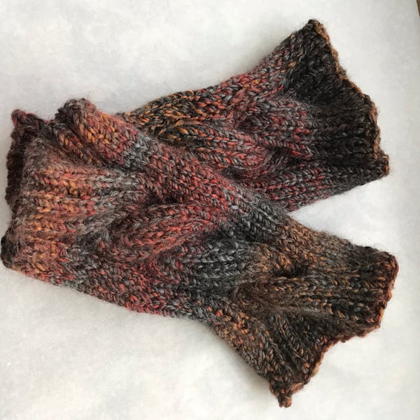 Russet "Outlander" style cable cuffs