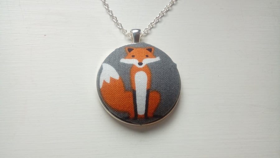 38mm fox fabric covered button pendant 
