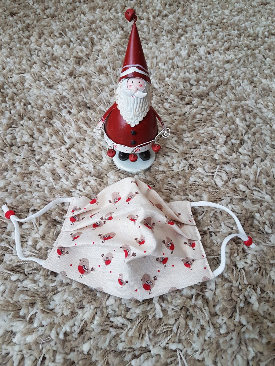 Small Adult or Teenager face covering – Robin and spot print