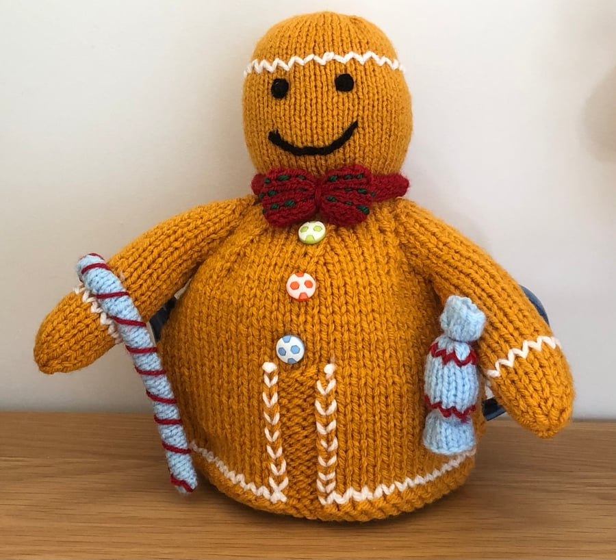 Happy Gingerbread Man Tea Cosy With Candy Cane And Sweet (J15)